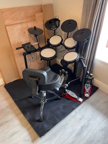 Alesis Nitro Max electronic drum kit with extras