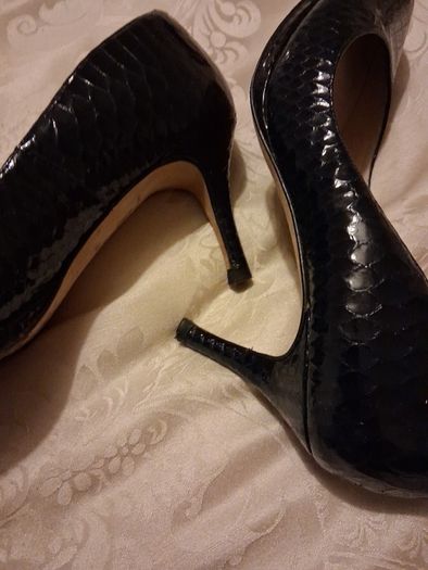 LK Bennett navy shoes
