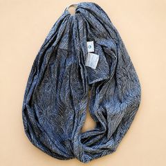 Little Frog Babywearing Sling - excellent condition