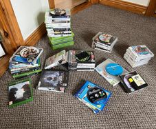 JOBLOT OF 71 game discs and 12 DVD discs