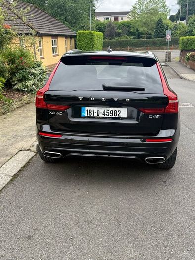 Volvo XC60 - Automatic - R Design- D4 - AWD