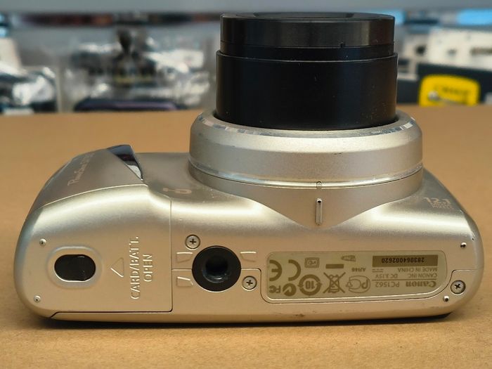 Canon PowerShot SX130 IS Gold 12.1MP 12X Optical Zoom