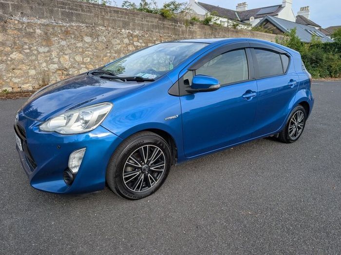 Toyota Aqua 2016