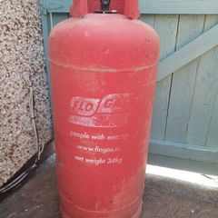 Propane gas cylinder