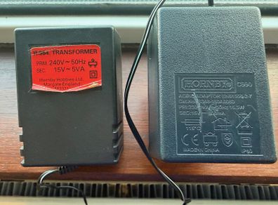 Hornby Transformers - C990 and R964