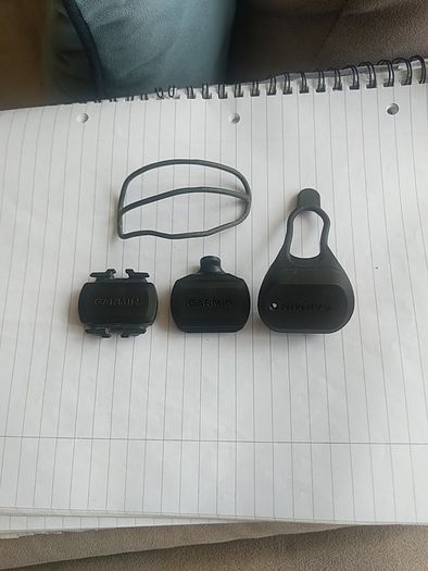 Garmin Speed Sensor 2 and Cadence Sensor 2 Bundle