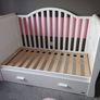 White cot bed Image 3