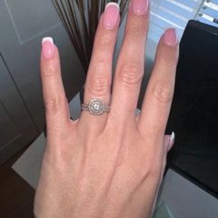 Engagement ring and wedding Band set