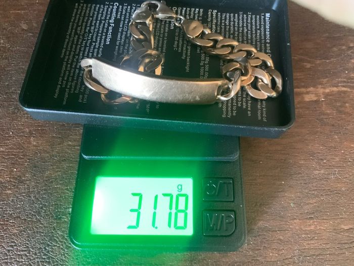 gold bracelet