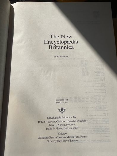 Encyclopaedia Britannica 54Volume Collection Limited Constitution Edition