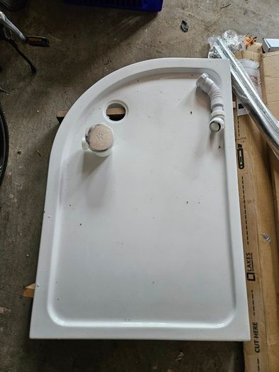 Shower tray and screen for sale