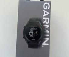 Garmin golf watch