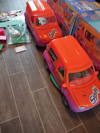 Rare Very big 2 cars Sindy Popstars on Tour 4x4  car pop star
