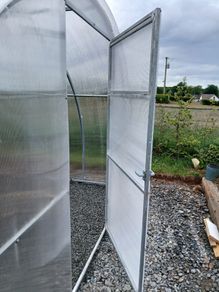 greenhouses polycarbonate