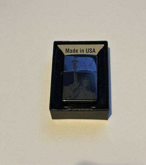 Zippo lighter