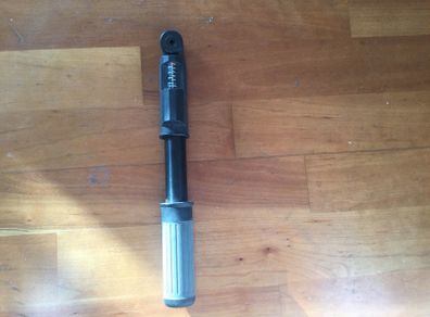 Bicycle pump