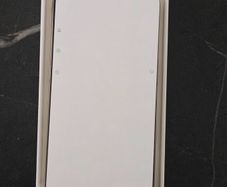 iPhone 15 pro 256 unlock to all networks 89%, mint condition.