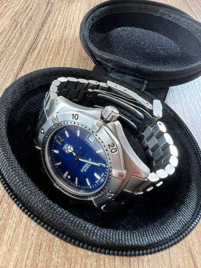 TAG Heuer Professional 2000