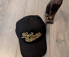 LV luxury cap
