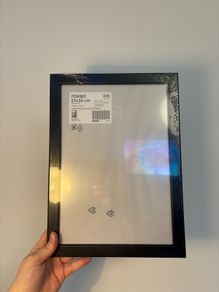 Picture frame 21x30 black