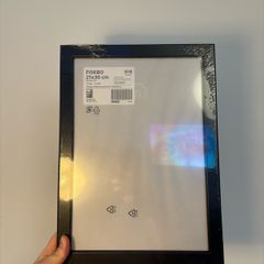 Picture frame 21x30 black