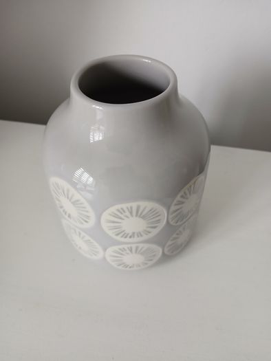 Small grey and white Next vase