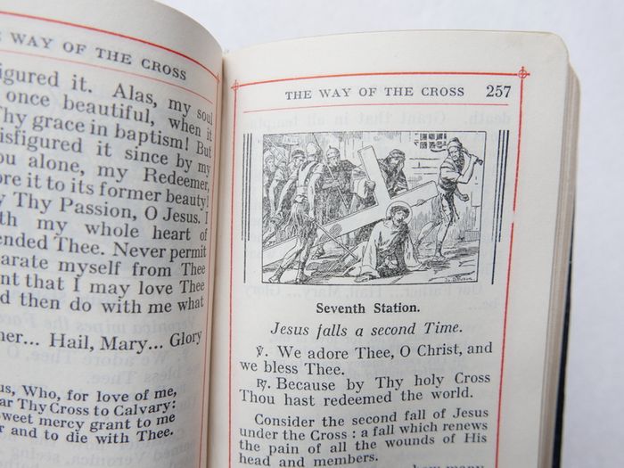 Vintage The Treasury of the Sacred Heart: A Prayer Book for Catholics