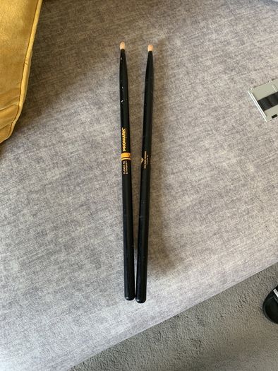 Promark classic 5A drum sticks with active grip