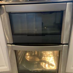 Cooker for sale