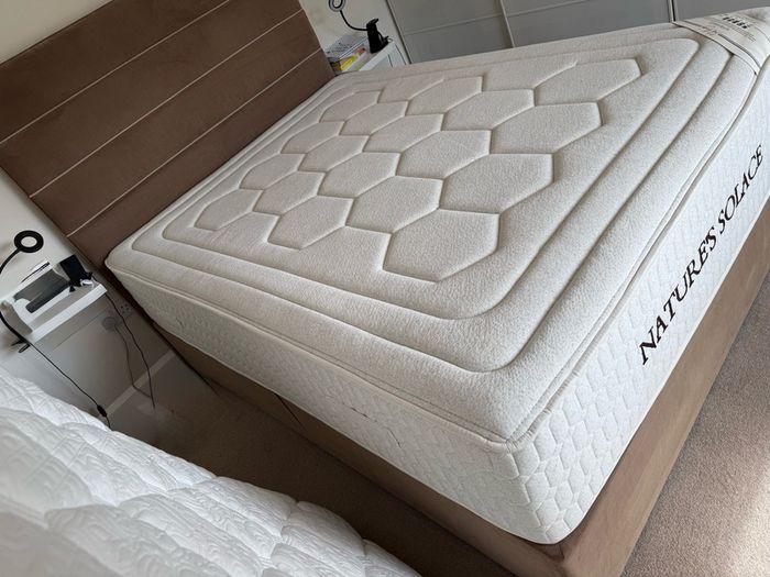 Natures Solace King Mattress Only 4 Months Old
