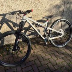 Commencal Meta 29er Full frame wrap. Like new