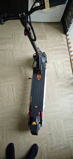 Kurkin m4 max e scooter