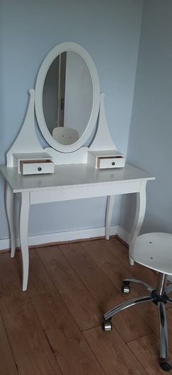 Vanity Desk