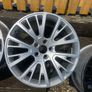 20" Range Rover alloy wheels Image 4