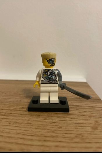 Damaged zane rare figure