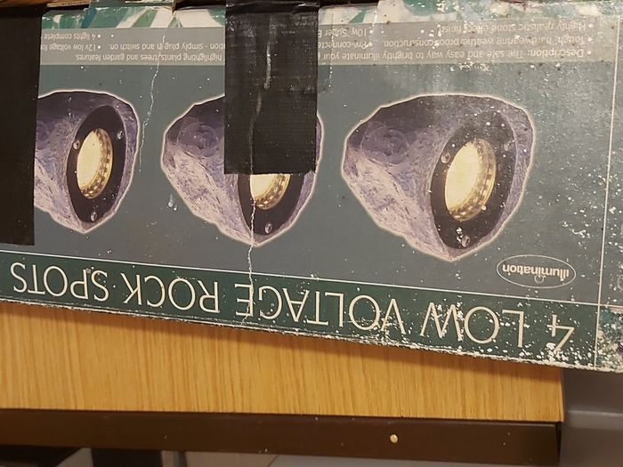 4 Low voltage Rock Spotlights in excellent like new Condition