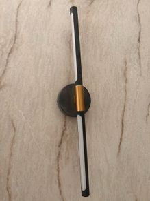 Bathroom wall light