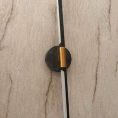 Bathroom wall light