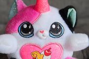 Small kittycorn plush toy