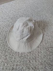 Cotton bucket hat cap 56cm in very good condition FREE STANDARD POSTAGE INCLUDED