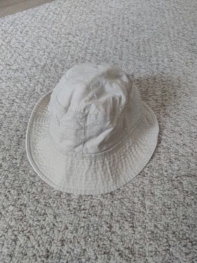 Cotton bucket hat cap 56cm in very good condition FREE STANDARD POSTAGE INCLUDED