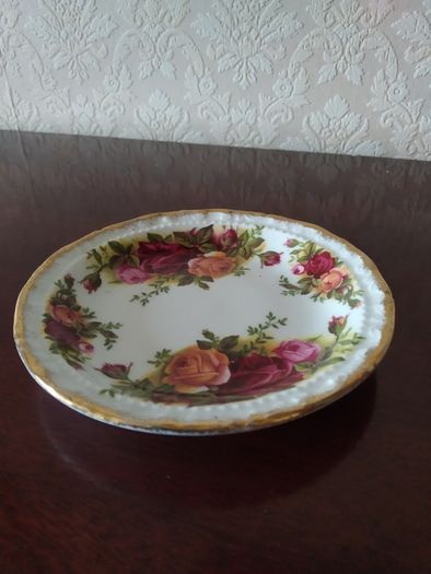 Royal Albert 'Old Country Roses' Butter Pat