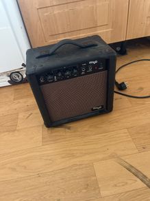 stagg 10aa acoustic guitar amp