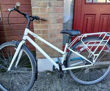 Girls/Small Ladies Lightweight Bike