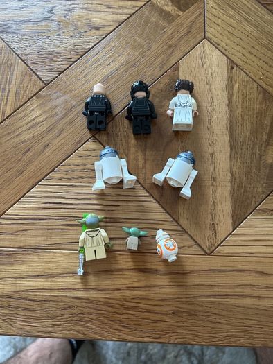 8 Lego Star Wars figures