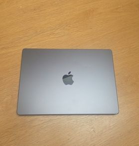 Apple Macbook Pro M4 16gb 14 inch
