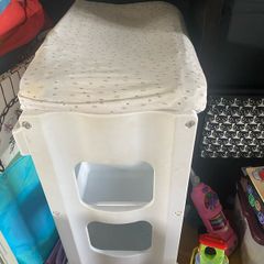 baby changing unit