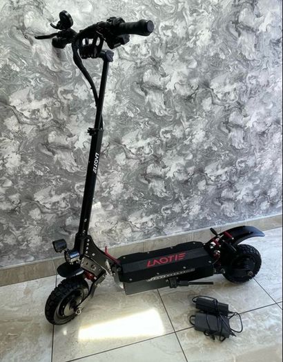 Laotie Es18 E scooter