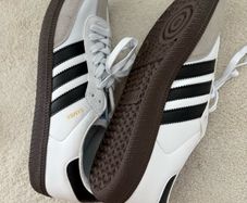 Brand new Adidas SAMBA size 12