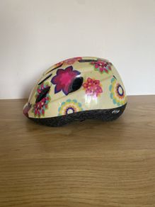 Childrens bike helmet